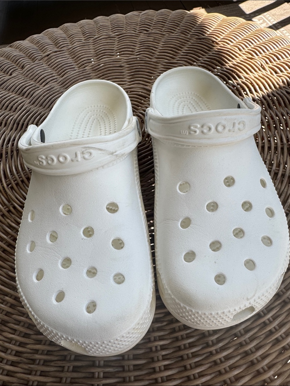 CROCS Unisex  Classic Clogs with Heel Strap men’s 8 women’s 10